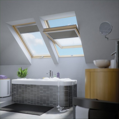 Среднеповоротные пластиковые окна Fakro PTP U4 55*78